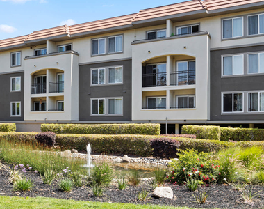 1080 Carolan Avenue - Photo Thumbnail 1