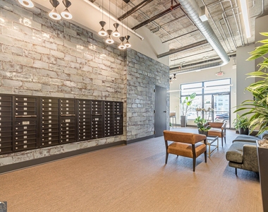 112 Rogers Street Ne - Photo Thumbnail 23