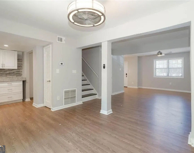 1150 Rankin Street - Photo Thumbnail 17