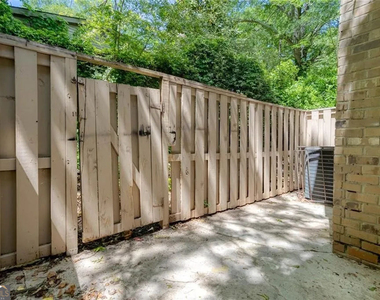 1150 Rankin Street - Photo Thumbnail 28