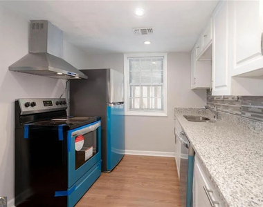 1150 Rankin Street - Photo Thumbnail 12