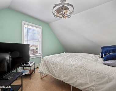 214 Brinley Avenue - Photo Thumbnail 17