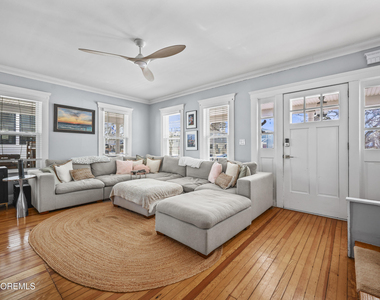 214 Brinley Avenue - Photo Thumbnail 2
