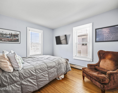 214 Brinley Avenue - Photo Thumbnail 14