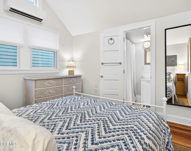 78 New York Avenue - Photo Thumbnail 13