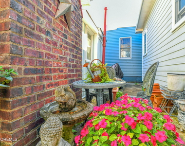 78 New York Avenue - Photo Thumbnail 16