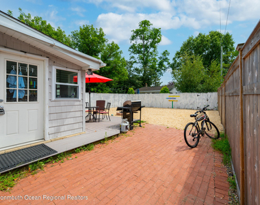 203 Bridge Avenue - Photo Thumbnail 2
