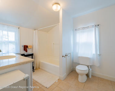 203 Bridge Avenue - Photo Thumbnail 15