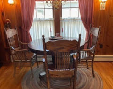 214 Howe Street - Photo Thumbnail 5