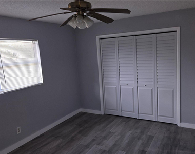 530 Se 2nd Avenue - Photo Thumbnail 4