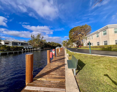 6239 Bay Club Drive - Photo Thumbnail 19