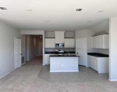 509 Brook View Drive - Photo Thumbnail 10