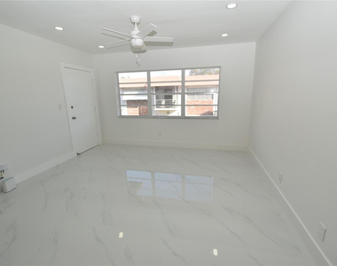 3550 Nw 8th Avenue - Photo Thumbnail 6