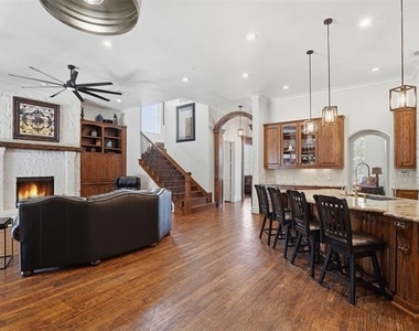 3417 Madison Court - Photo Thumbnail 8