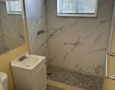 1301 Sharazad Boulevard - Photo Thumbnail 7