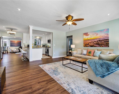 161 Se 5th Court - Photo Thumbnail 6