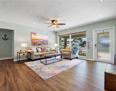 161 Se 5th Court - Photo Thumbnail 8