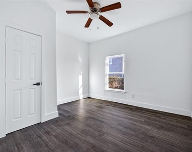 710 E Lamar Street - Photo Thumbnail 9