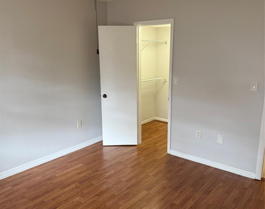 8601 Nw 34th Place - Photo Thumbnail 13