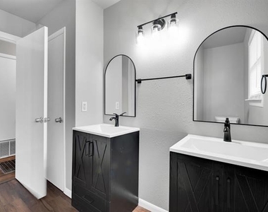 413 Shaw Street - Photo Thumbnail 9