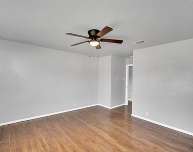 413 Shaw Street - Photo Thumbnail 14