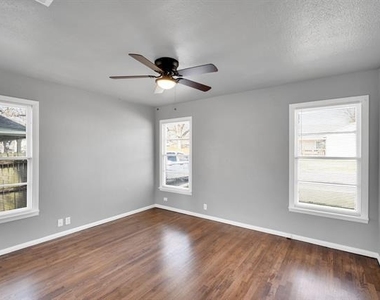 413 Shaw Street - Photo Thumbnail 12
