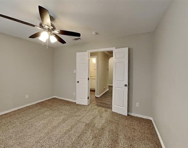 845 Royal Oak Lane - Photo Thumbnail 13