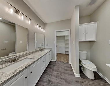 845 Royal Oak Lane - Photo Thumbnail 10