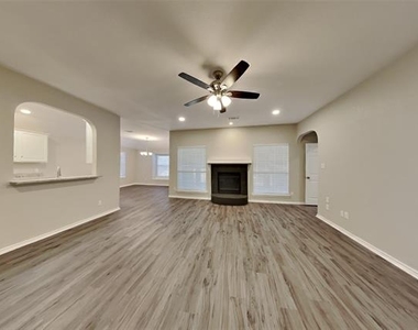 845 Royal Oak Lane - Photo Thumbnail 3