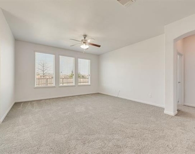 9245 Switchgrass Lane - Photo Thumbnail 4