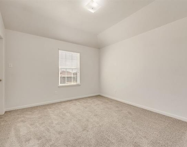 9245 Switchgrass Lane - Photo Thumbnail 21