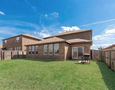 9245 Switchgrass Lane - Photo Thumbnail 23