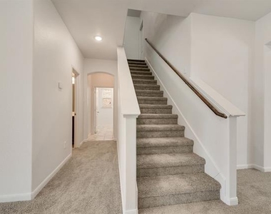 9245 Switchgrass Lane - Photo Thumbnail 10