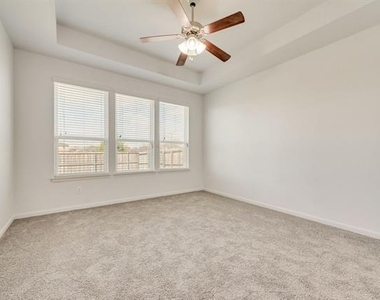 9245 Switchgrass Lane - Photo Thumbnail 13