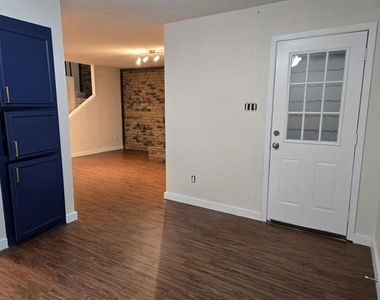 2015 Warnford Place - Photo Thumbnail 7