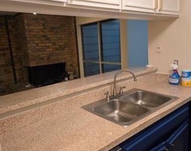 2015 Warnford Place - Photo Thumbnail 14
