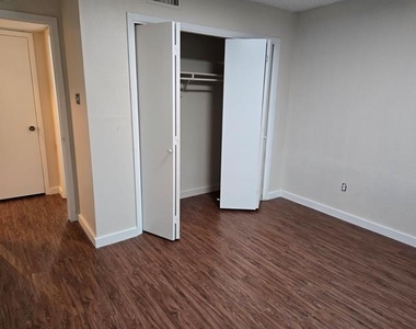 2015 Warnford Place - Photo Thumbnail 19