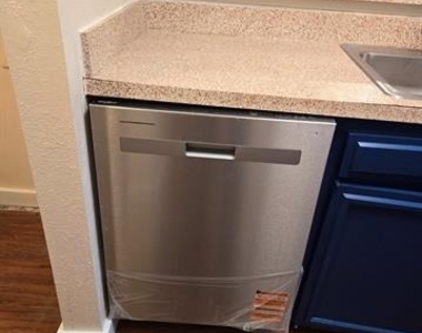 2015 Warnford Place - Photo Thumbnail 10