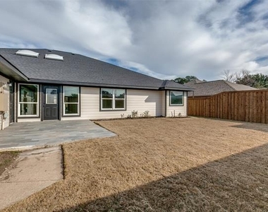 7212 Canongate Drive - Photo Thumbnail 25
