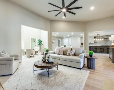 7212 Canongate Drive - Photo Thumbnail 3