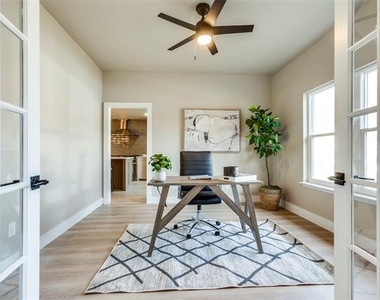 7212 Canongate Drive - Photo Thumbnail 4