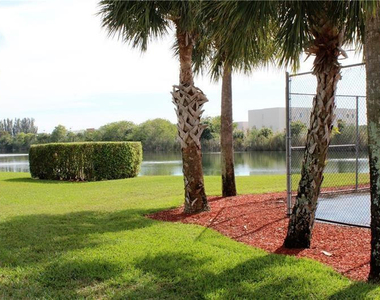 5870 S Golden Beauty Lane - Photo Thumbnail 12