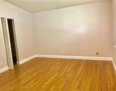 5870 S Golden Beauty Lane - Photo Thumbnail 6