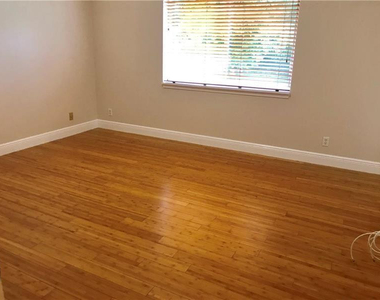 5870 S Golden Beauty Lane - Photo Thumbnail 7