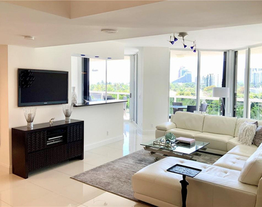 3100 N Ocean Boulevard - Photo Thumbnail 17