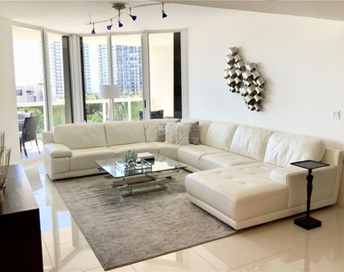 3100 N Ocean Boulevard - Photo Thumbnail 12
