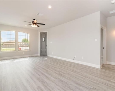 3621 Geoffrey Trail - Photo Thumbnail 9