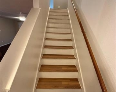 9233 Cheswick Drive - Photo Thumbnail 3
