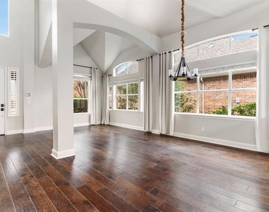 2417 Brenham Drive - Photo Thumbnail 22