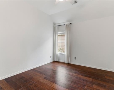 2417 Brenham Drive - Photo Thumbnail 30